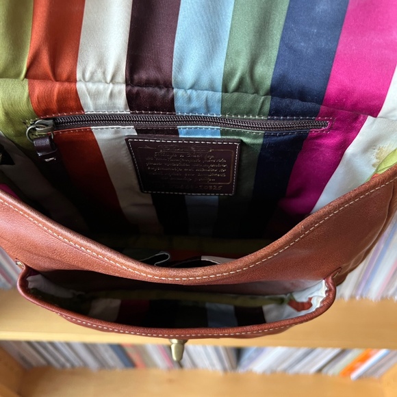 Coach 10325 Vintage Legacy Bag - Picture 7 of 8